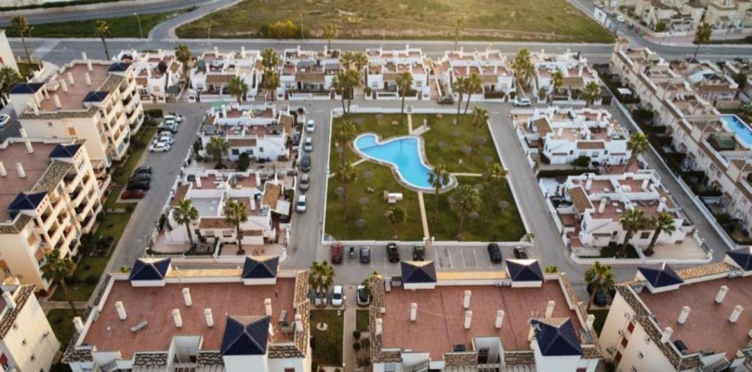La Victoria Apartament,Jumilla Ii, 2 Bedrooms, 2 Bathrooms And Beautiful Swimming Pool Dehesa de Campoamor  Kültér fotó
